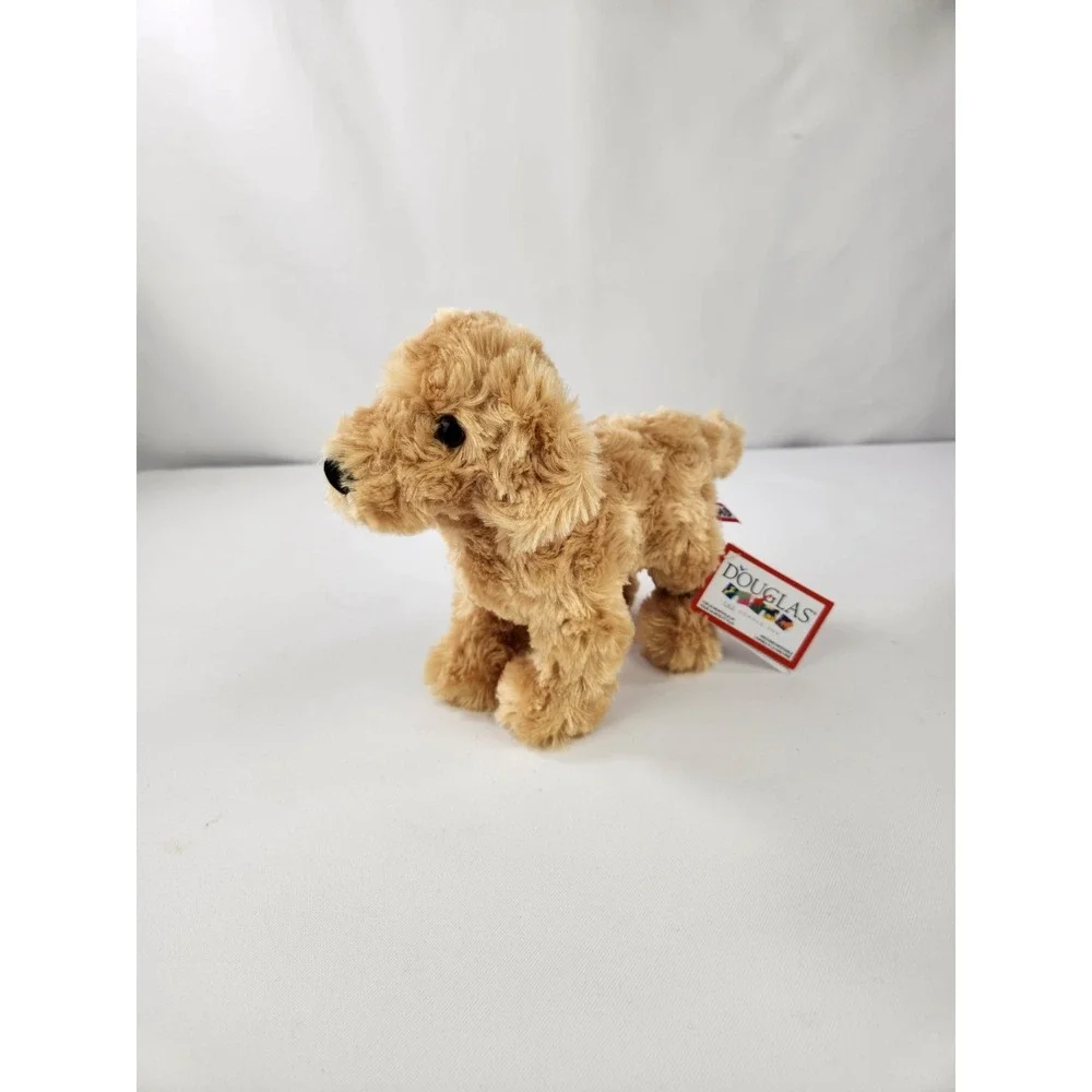 NEW THATCHER the Plush GOLDEN RETRIEVER Dog Stuffed Animal Douglas Toys #4011